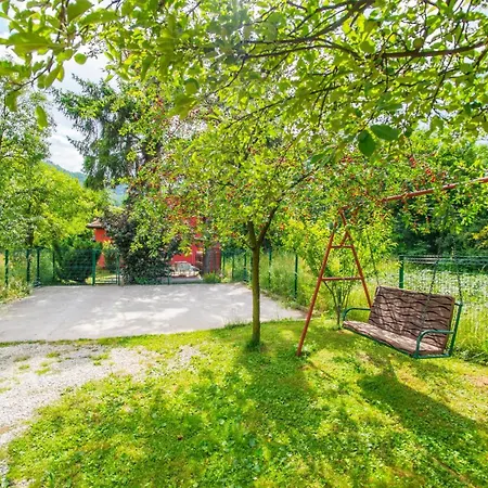 Pyramid Energy House Ferienhaus *