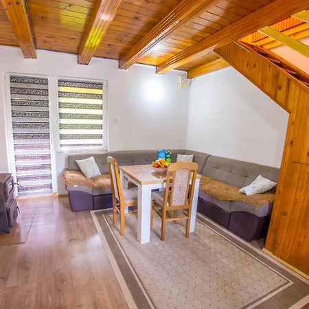 Vakantiehuis Pyramid Energy House