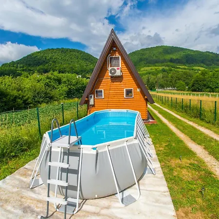 Pyramid Energy House Ferienhaus