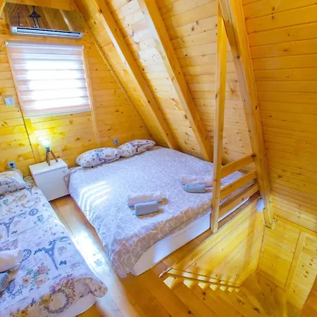 Vakantiehuis Pyramid Energy House
