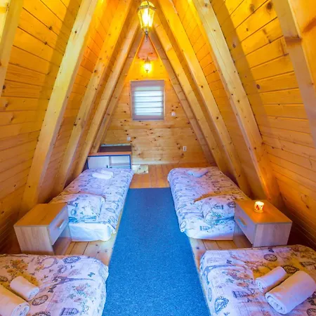 Semesterbostad Pyramid Energy House